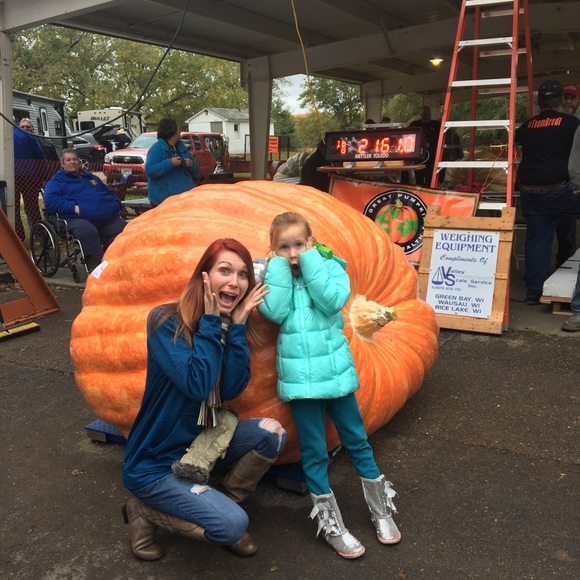 Meet your Posher, Pamela - Picture 7 of 7